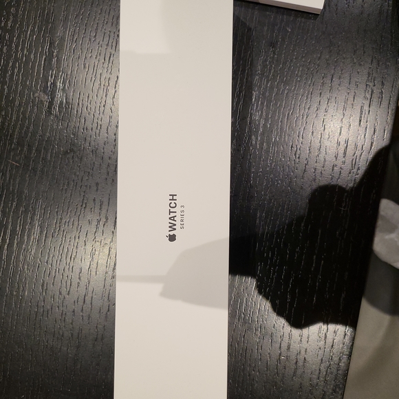 *SOLD* Apple Watch Series 3 - 38mm Great Condition - Picture 3 of 8